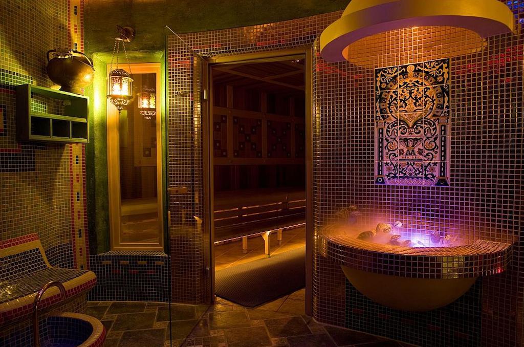 Papuga Park Hotel Wellness Marrakesz & Spa Bielsko-Biała Extérieur photo